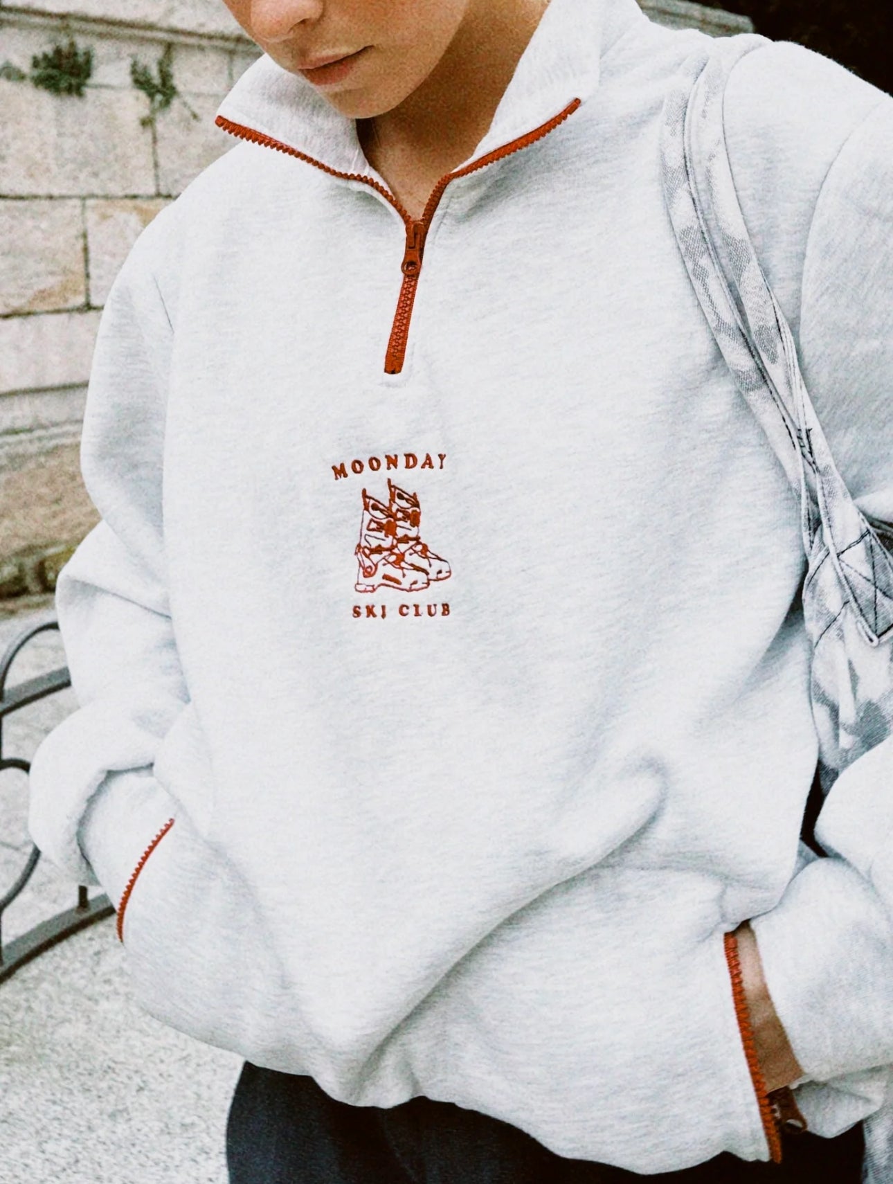 Snow club sweater